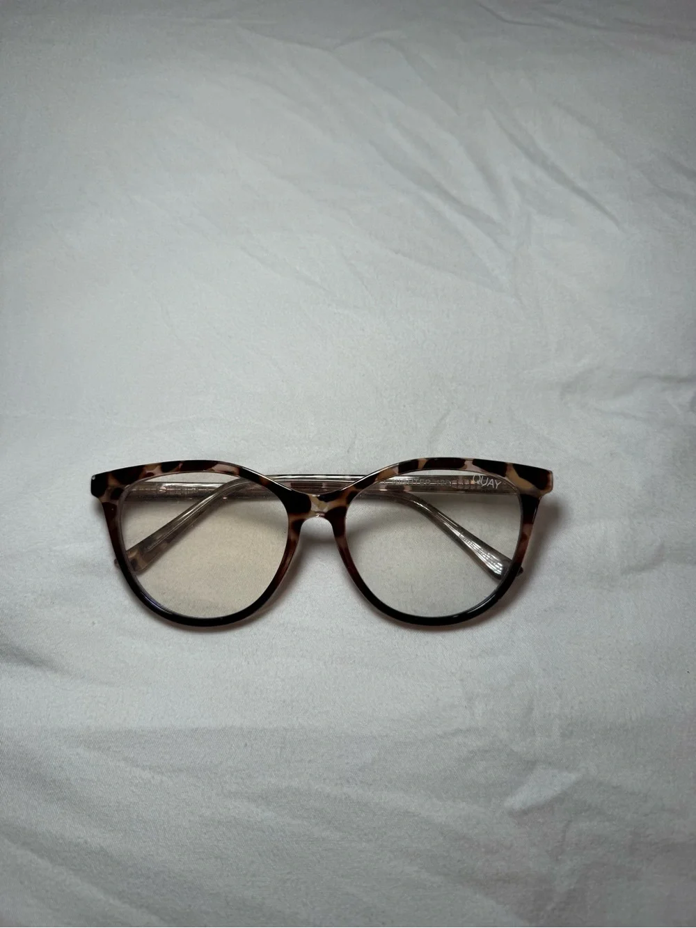 Quay Australia Tortoiseshell Cat-Eye Glasses in Brown and Cream